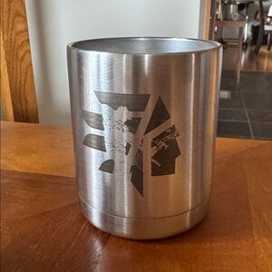 YETI Silver 10oz Rambler Lacrosse Footwear